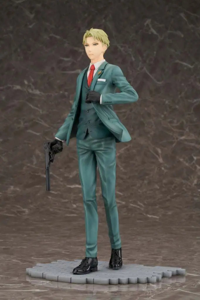 SPY X FAMILY LOID FORGER 1/7 SCALE FIG FURYU