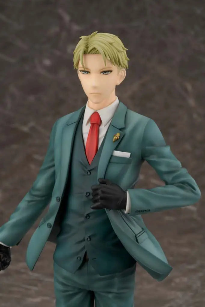 SPY X FAMILY LOID FORGER 1/7 SCALE FIG FURYU