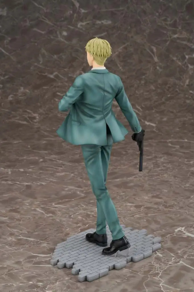 SPY X FAMILY LOID FORGER 1/7 SCALE FIG FURYU
