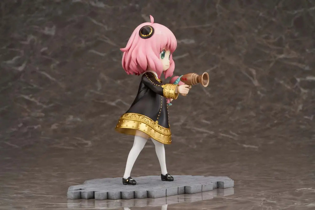 SPY X FAMILY ANYA FORGER 1/7 SCALE FIG FURYU
