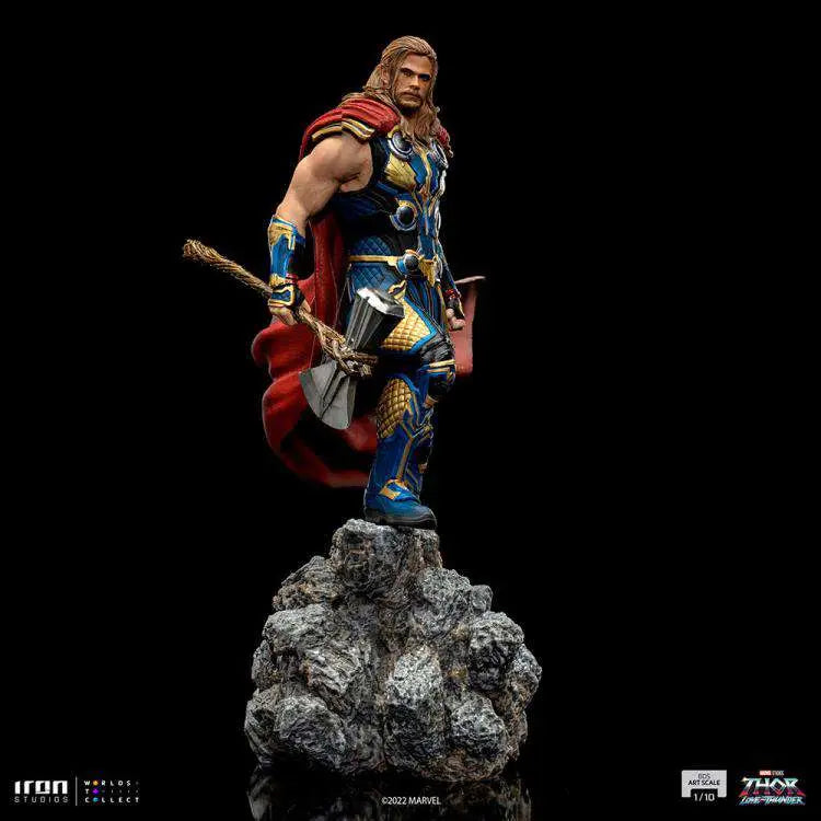 THOR LOVE AND THUNDER THOR 1/10 STATUE IRON STUDIOS