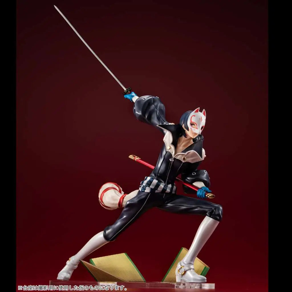 LUCREA PERSONA 5 THE ROYAL FOX STATUE MEGAHOUSE
