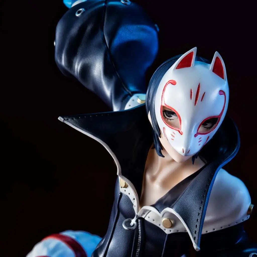 LUCREA PERSONA 5 THE ROYAL FOX STATUE MEGAHOUSE