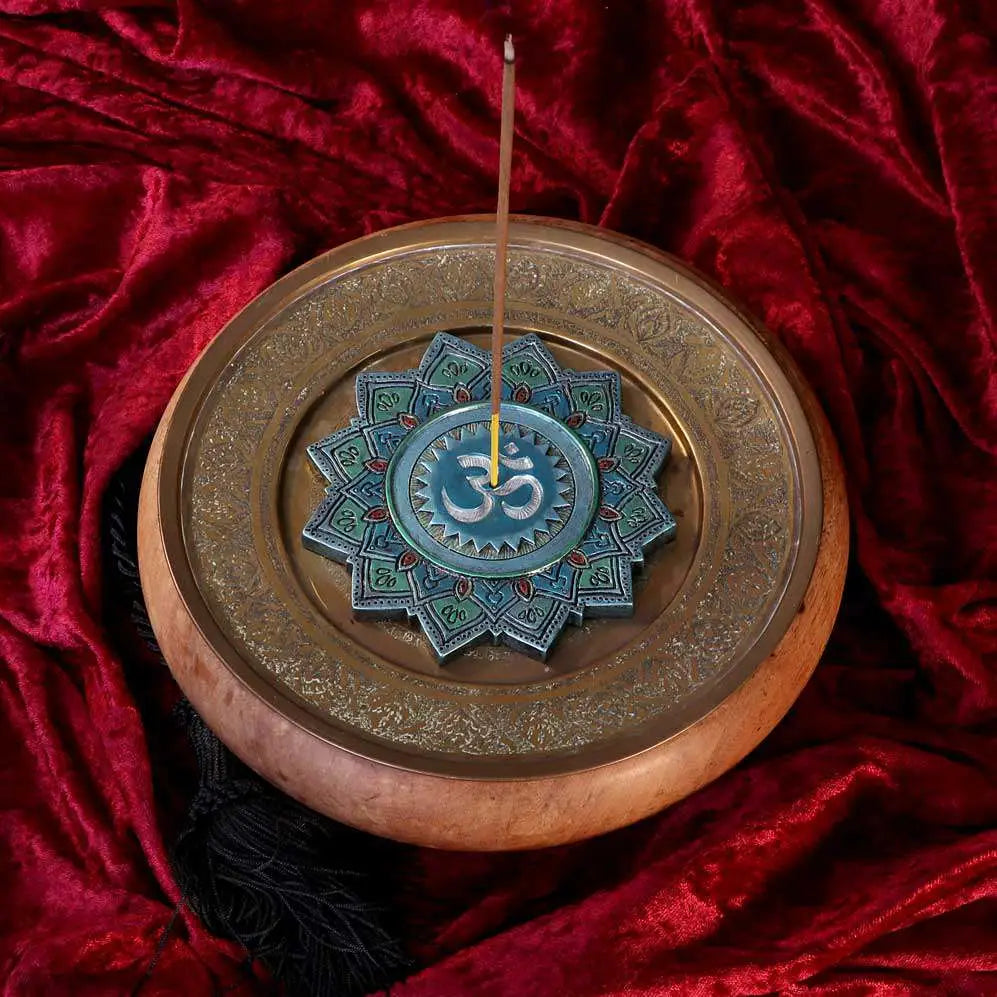INCENSE BURNER OM SACRED SOUND SET 4 NEMESIS NOW