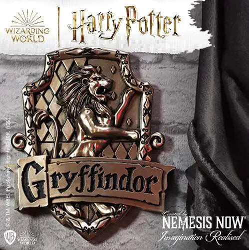 HARRY POTTER GRYFFINDOR WALL PLAQUE NEMESIS NOW