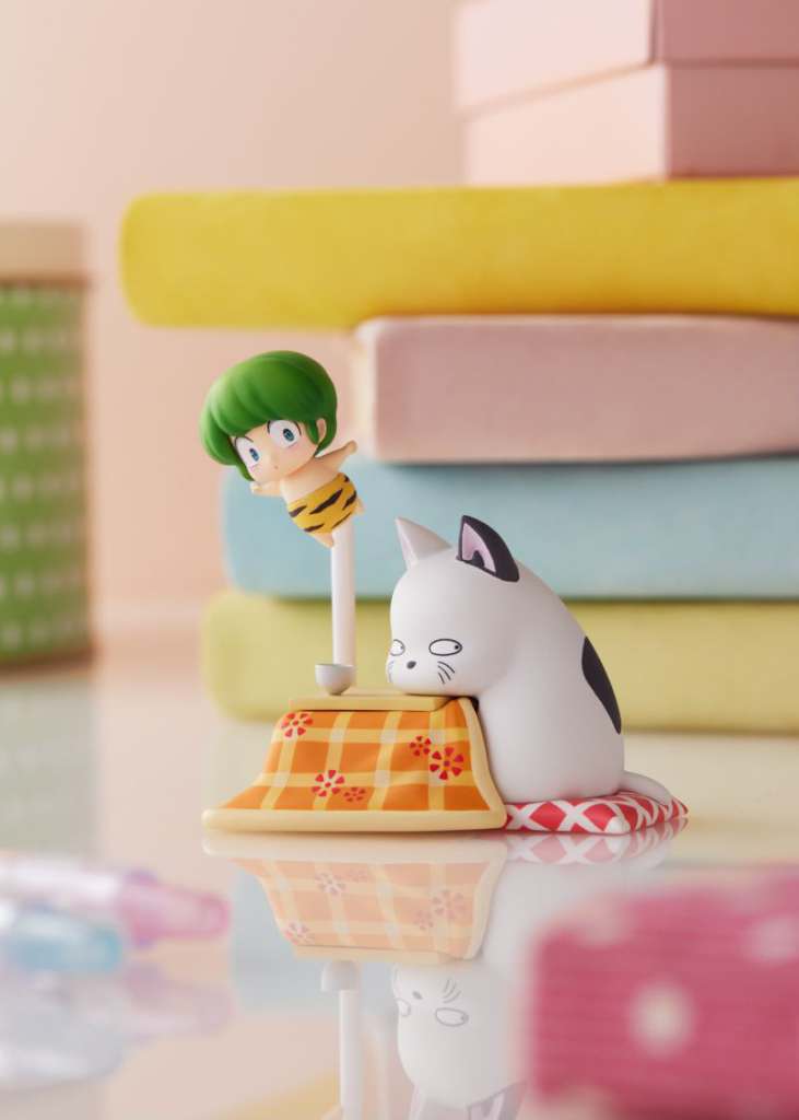 URUSEI YATSURA TEN&KOTATSUNEKO MINI PLUM