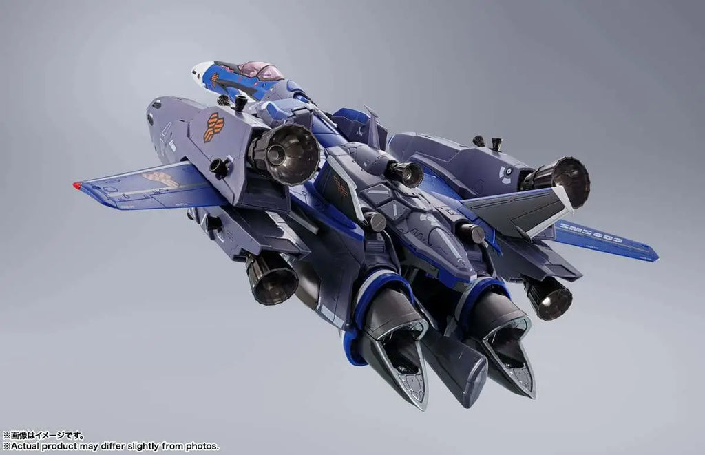 VF-25G SUPER MESSIAH VALKYRIE BLANC REV BANDAI