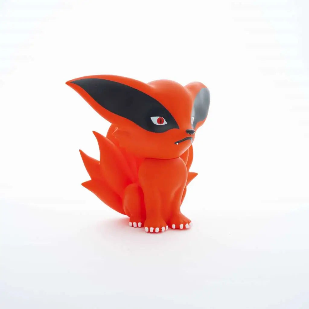 NARUTO KYUBI MONEY BANK PLASTOY