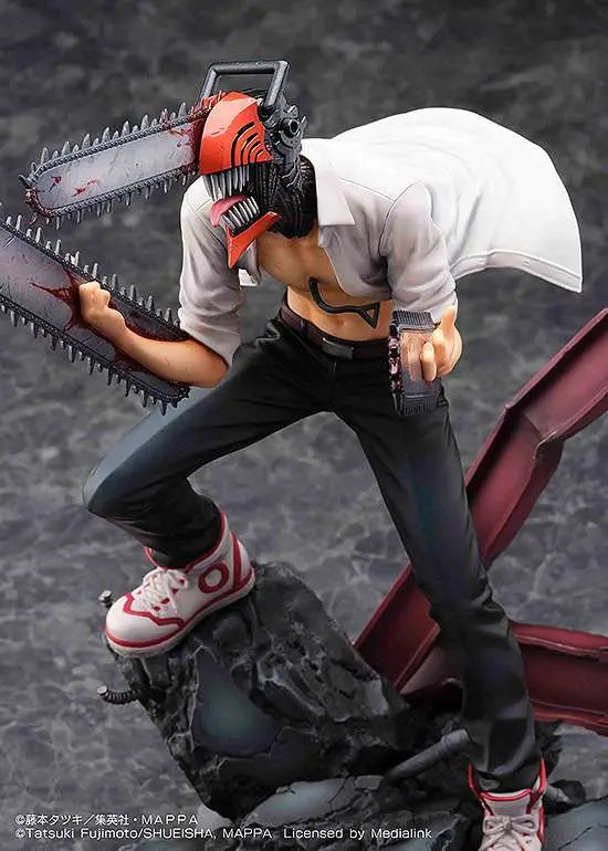 CHAINSAW MAN 1/7 S-FIRE STATUE SEGA