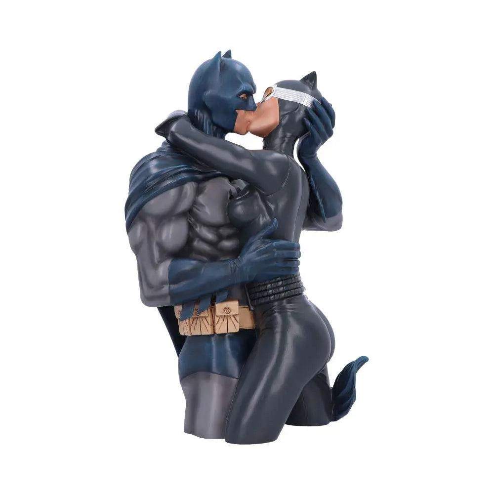 BATMAN & CATWOMAN DC COLLECTIBLE BUST NEMESIS NOW