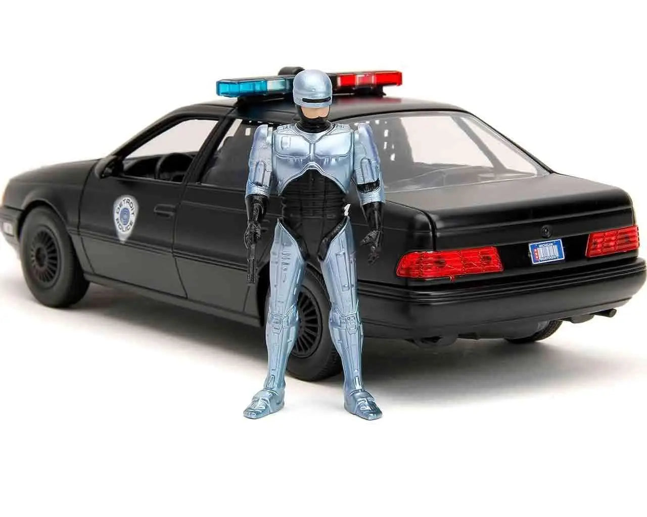 Robocop 1986 1986 Ford Taurus With Robocop 1 24 Die Cast Model Jada Toys