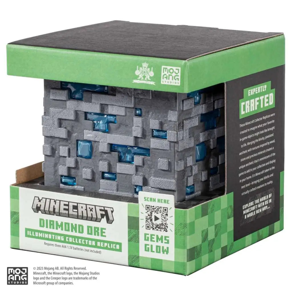 MINECRAFT ILLUMINATING DIAMOND ORE CUBE NOBLE COLLECTIONS