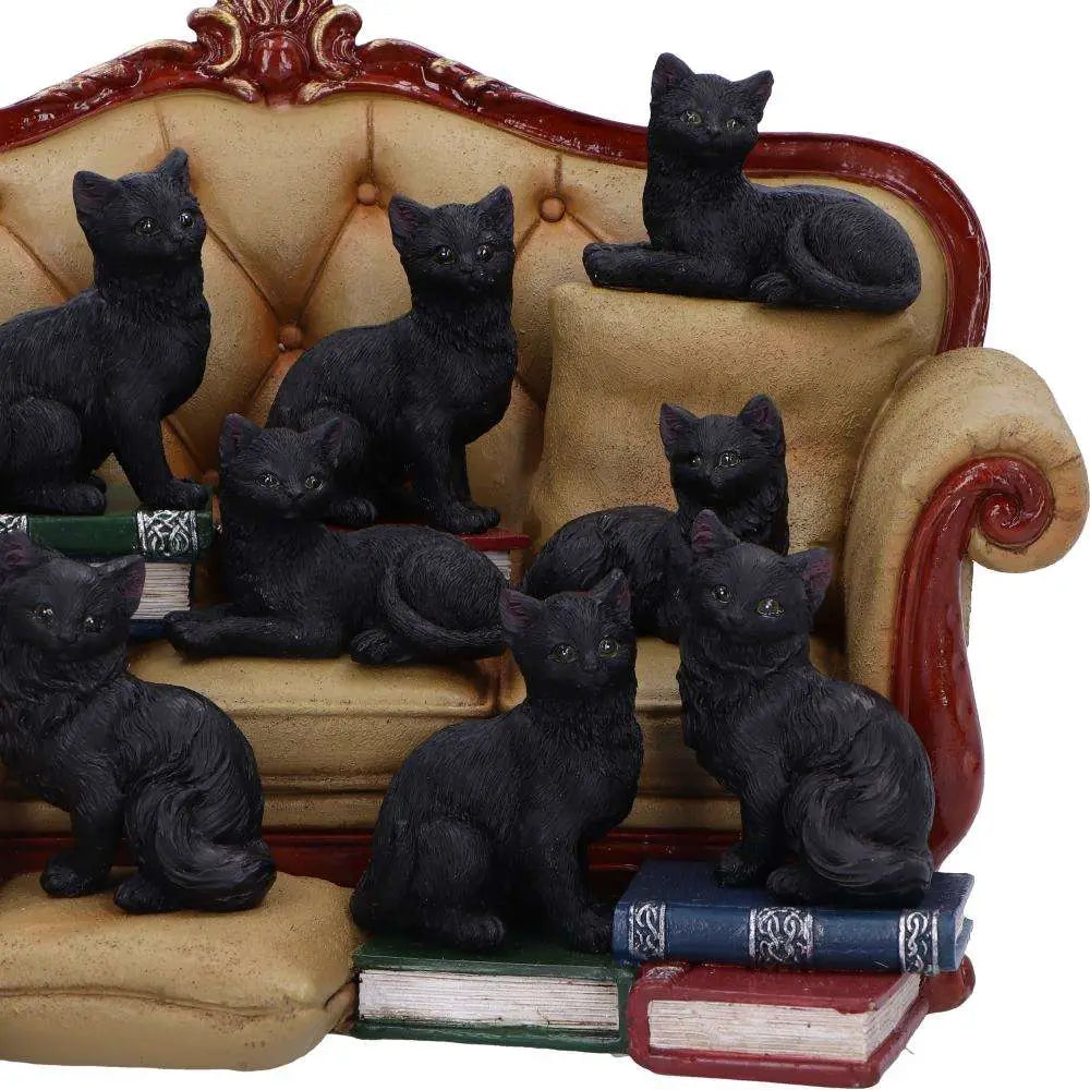 COUCH CLOWDER WITH 48 DISPLAY CATS NEMESIS NOW