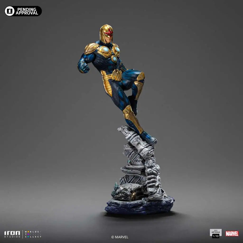 INFINITY GAUNTLET NOVA REGULAR 1/10 STATUE IRON STUDIOS