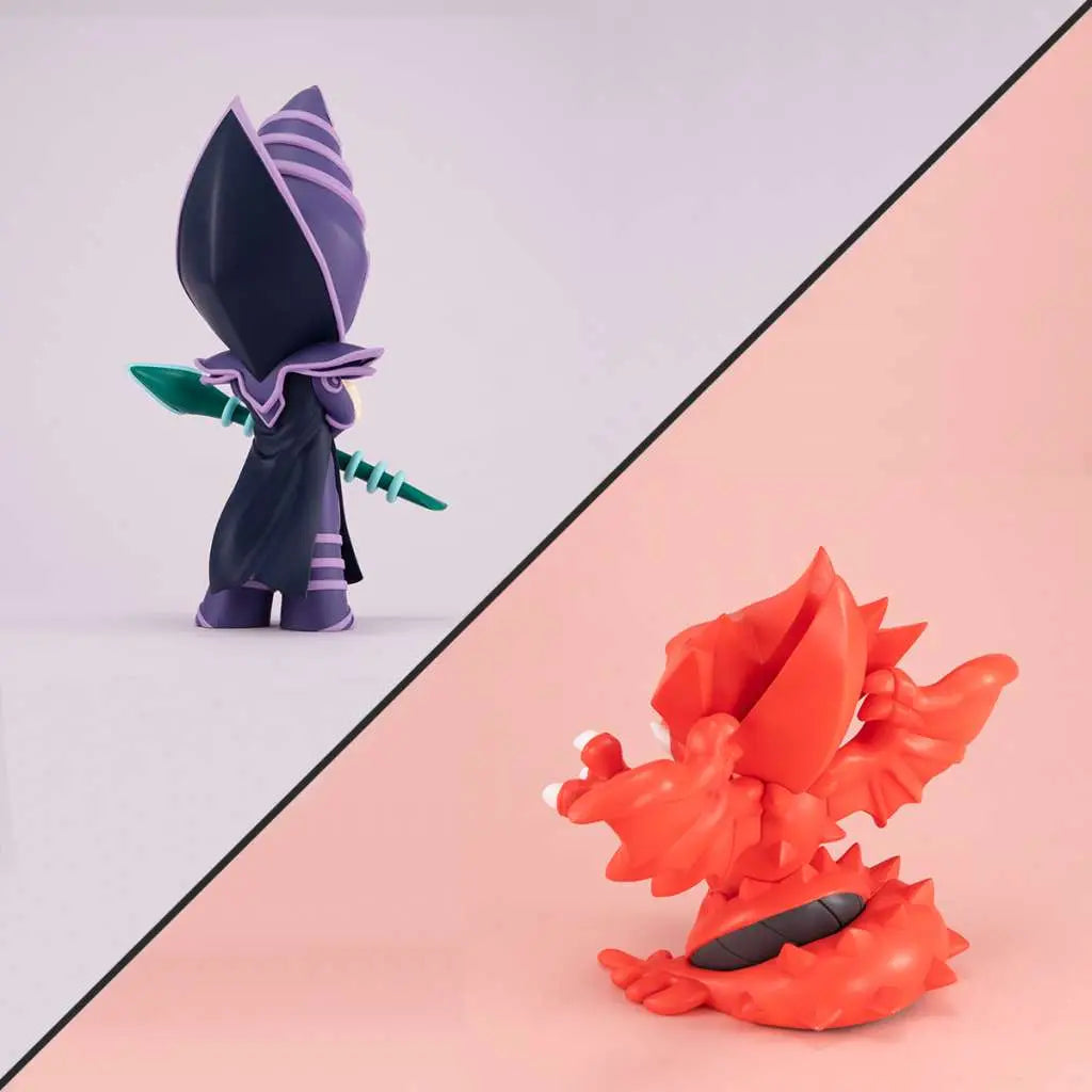 MEGATOON YU GI OH DARK MAGICIAN & SLIFER WITH GIFT SET MEGAHOUSE