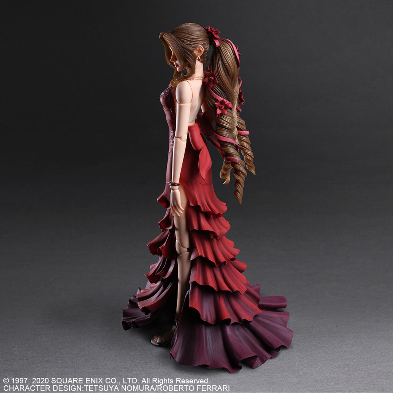 FINAL FANTASY VII REMAKE PLAY ARTS KAI AERITH GAINSBOROUGH DRESS VER.