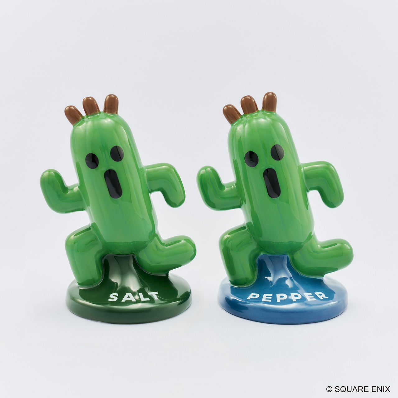 FINAL FANTASY Series Salt & Pepper Shaker CACTUAR