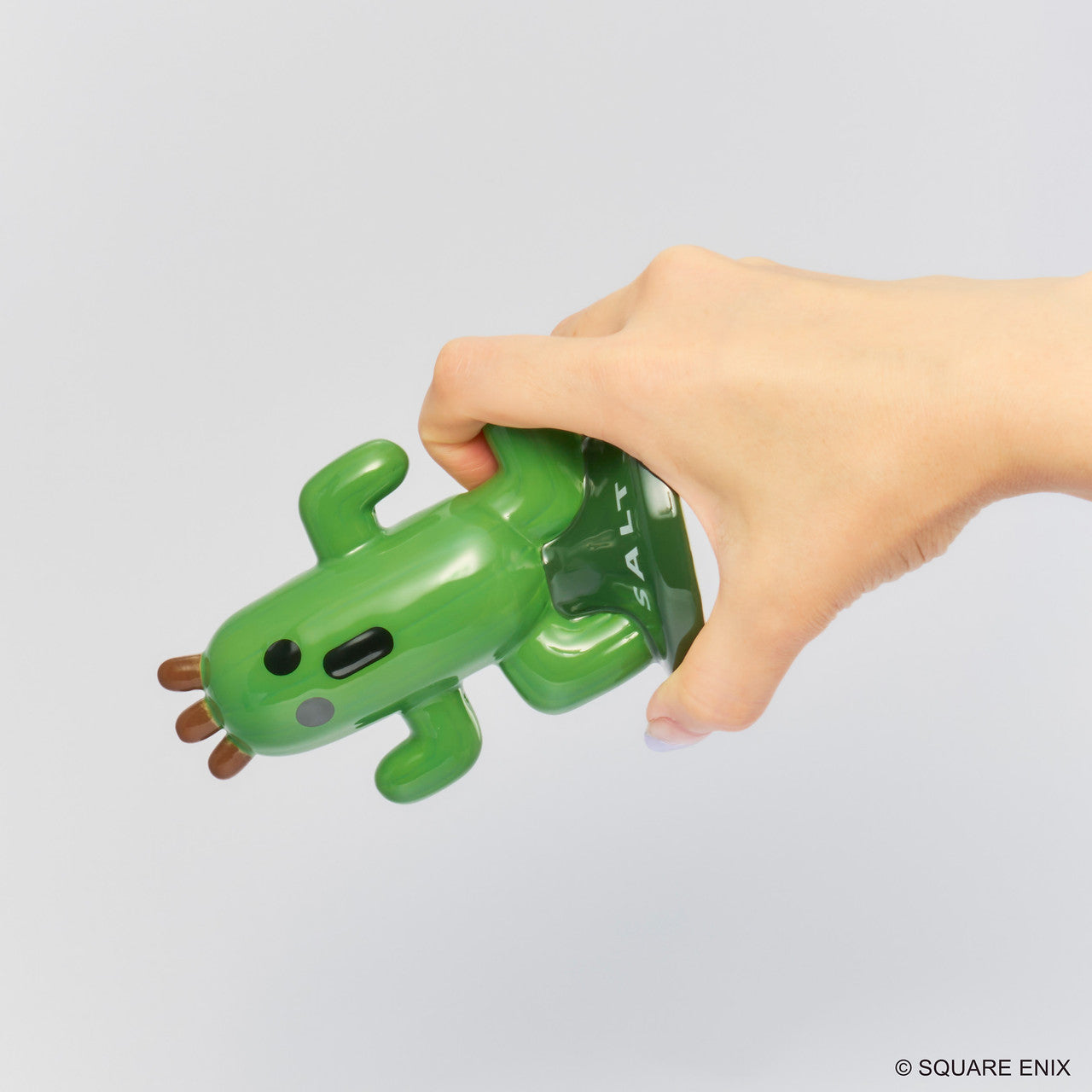 FINAL FANTASY Series Salt & Pepper Shaker CACTUAR