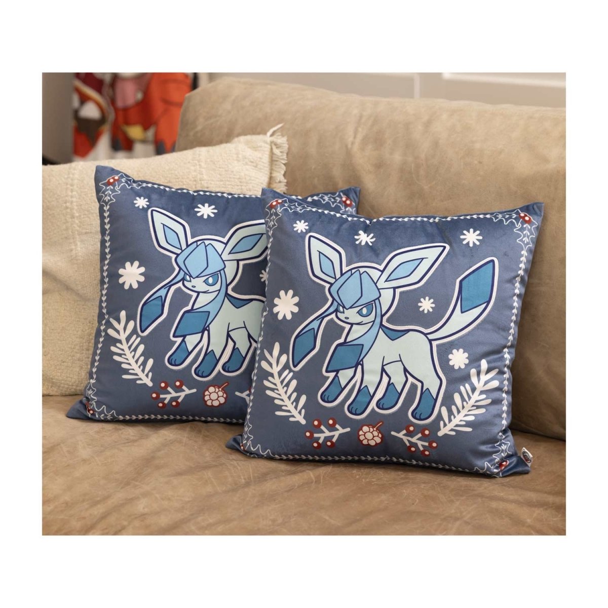 Glaceon Pokémon Holiday Blue Throw Pillow Case