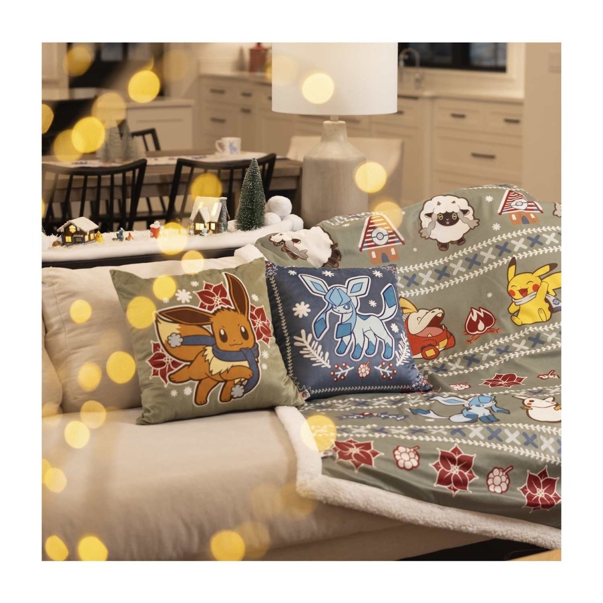 Glaceon Pokémon Holiday Blue Throw Pillow Case