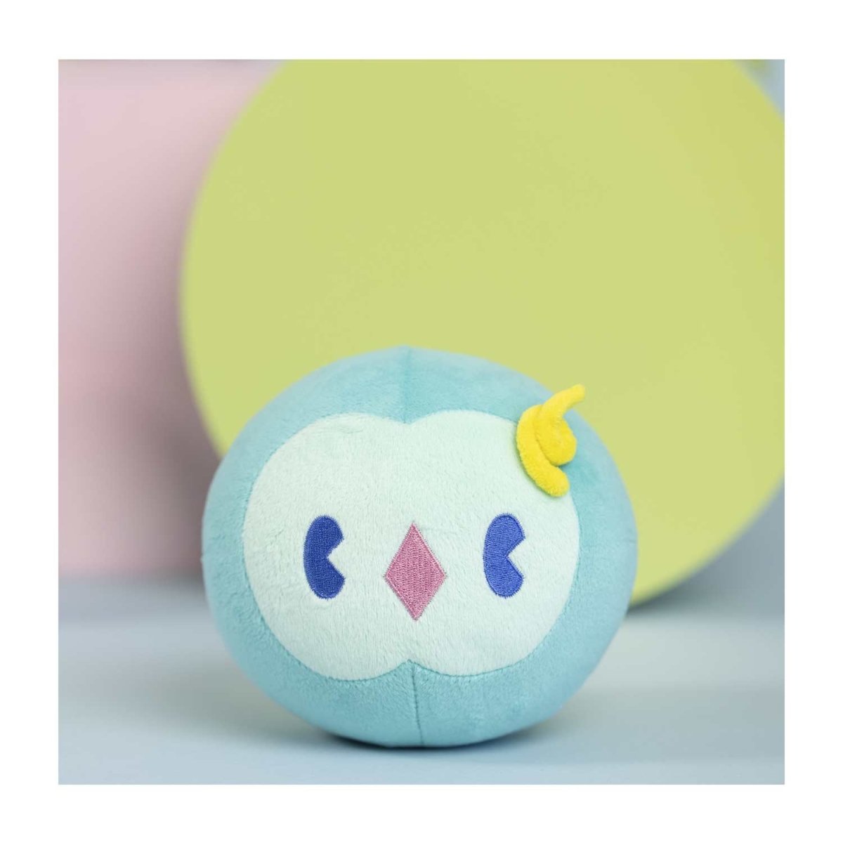 Solosis Pokémon Soda Pop Plush