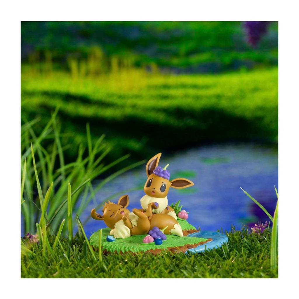 Afternoon Picnic With Eevee Evolving Personalities Figure