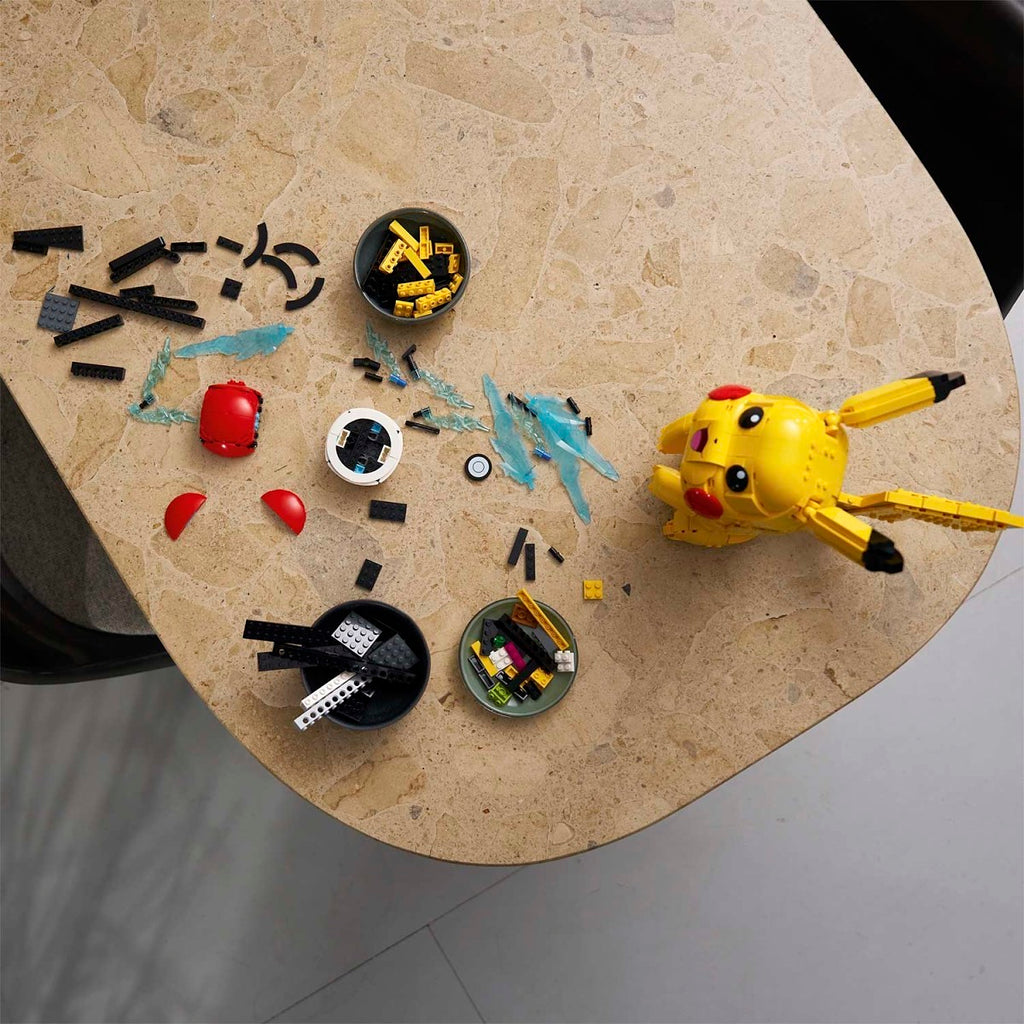 LEGO® Pokémon™ Pikachu & Poké Ball