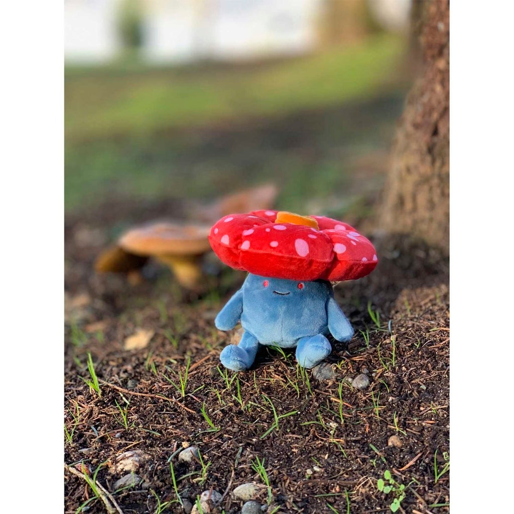 Vileplume Sitting Cuties Plush - 4 ¾ In.