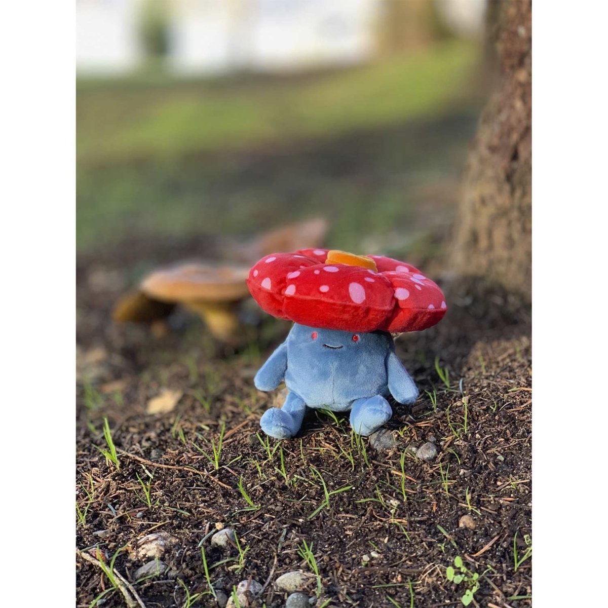 Vileplume Sitting Cuties Plush - 4 ¾ In.