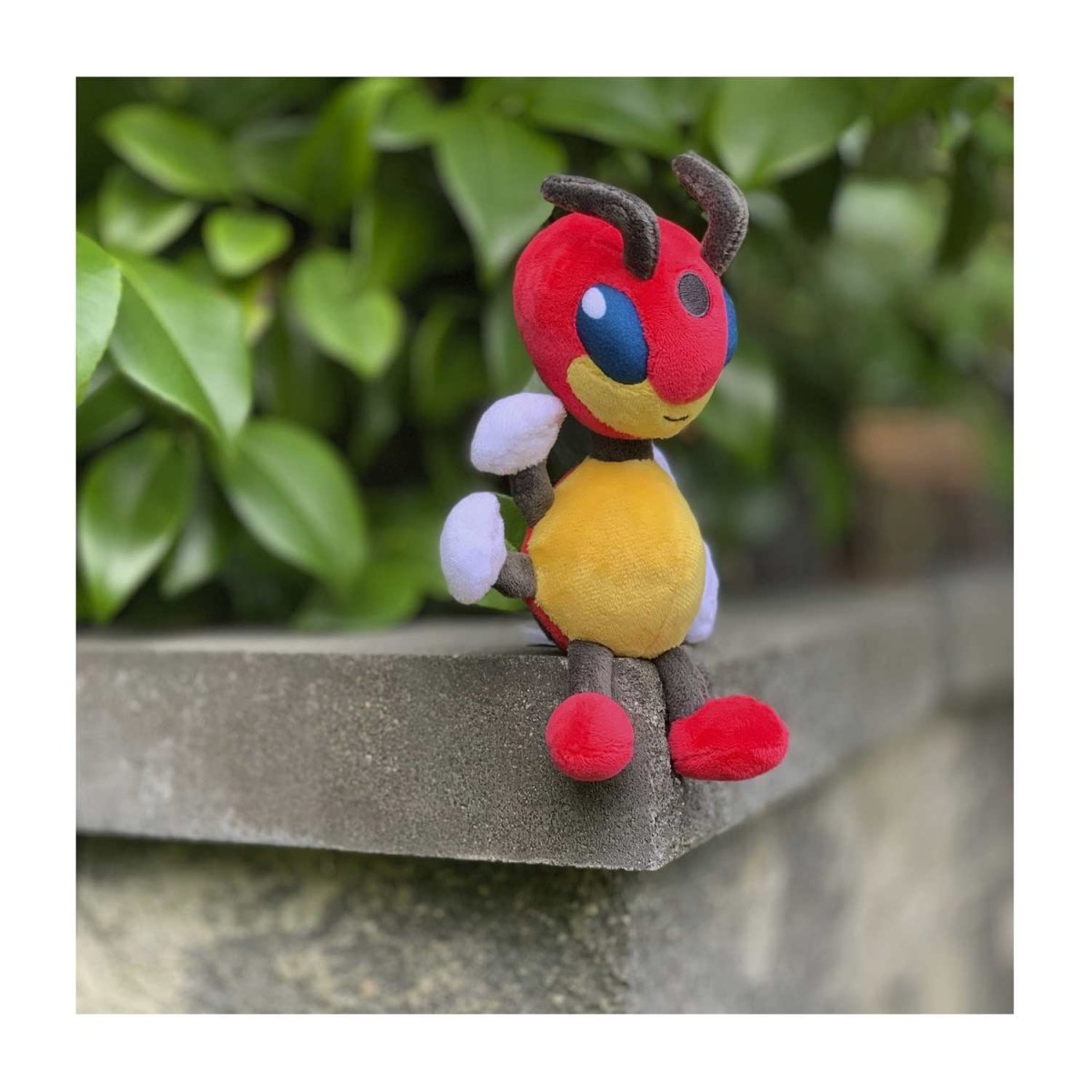 Ledian Sitting Cuties Plush - 8 In.