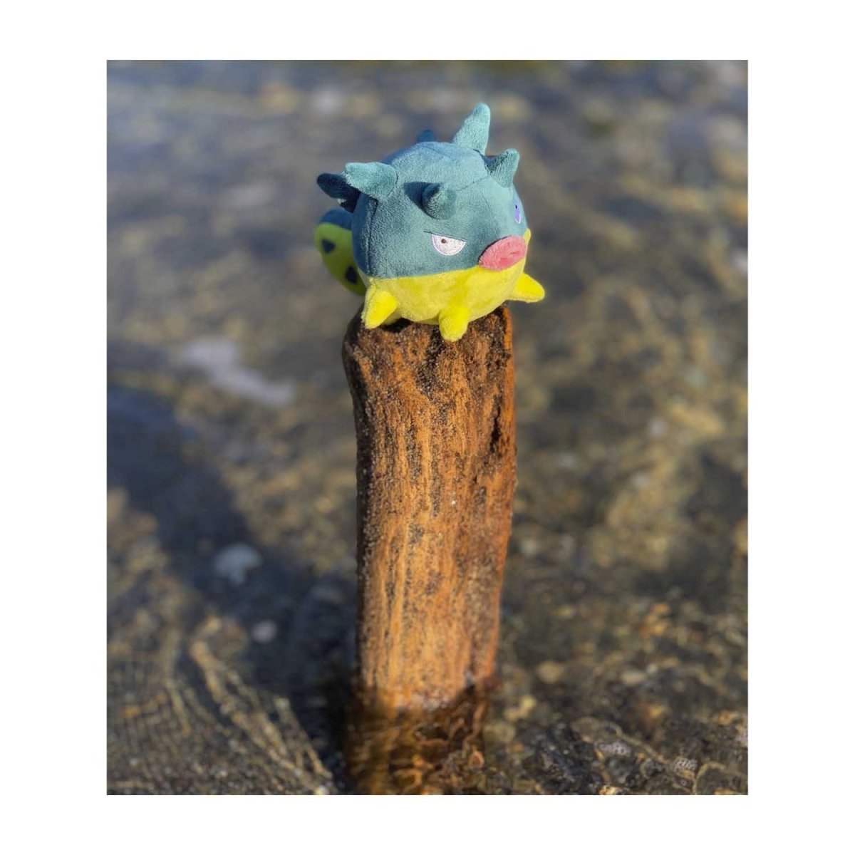 Qwilfish Sitting Cuties Plush - 7 ¼ In.