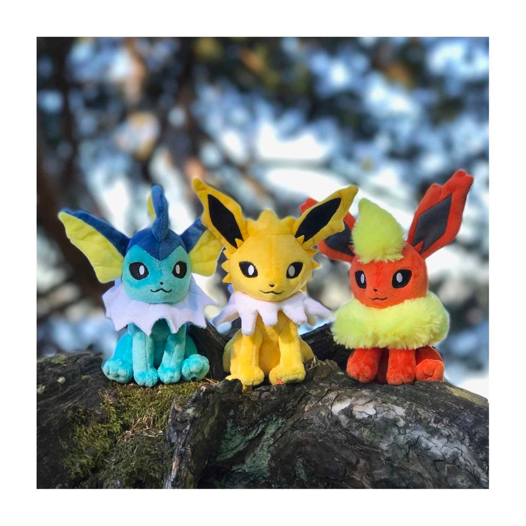Jolteon Sitting Cuties Plush - 6 In.