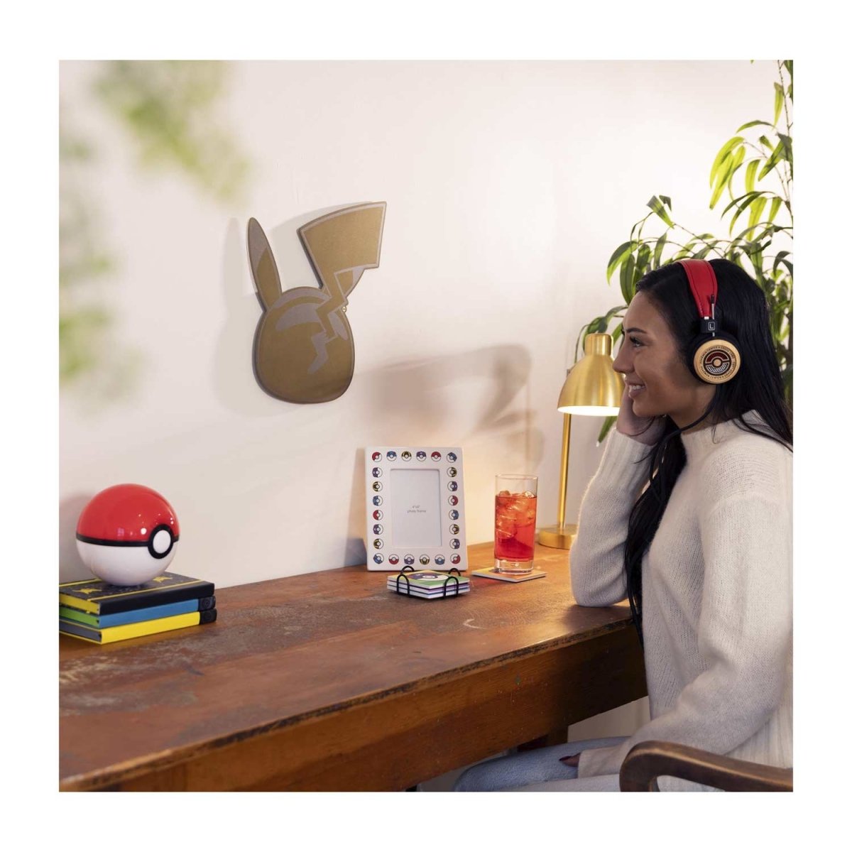 Pikachu Pokémon Home Accents Yellow Metal Wall Decor