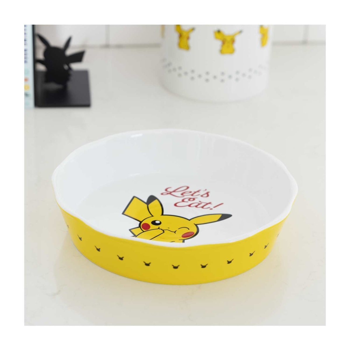 Pikachu Everyday Fun Kitchen Stoneware Pie Dish