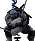 Teenage Mutant Ninja Turtles Art Scale Statue Leonardo Black and White Variant heo exclusive Iron Studios