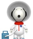 Peanuts Supersize Vinyl Action Figure Snoopy White Spacesuit Super7