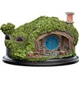The Hobbit Statue Hobbit Hole 1 Hill Lane Weta Workshop