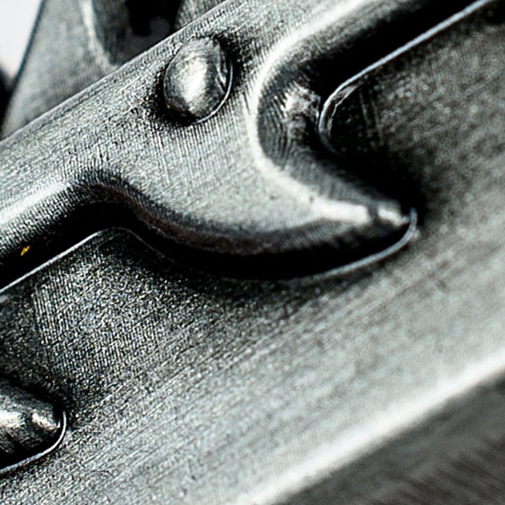 Warhammer 40 000 Bottle Opener Chaos Chainsword AAA Merchandise