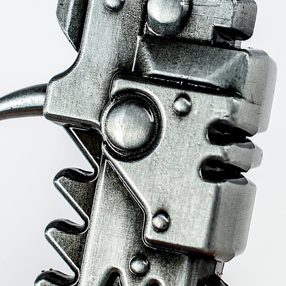 Warhammer 40 000 Bottle Opener Chaos Chainsword AAA Merchandise