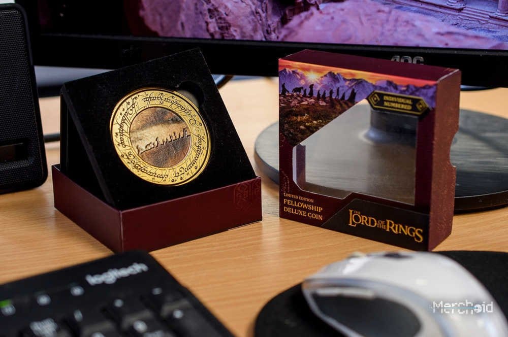 Lord of the Rings Coin with Display Stand The Fellowship AAA Merchandise