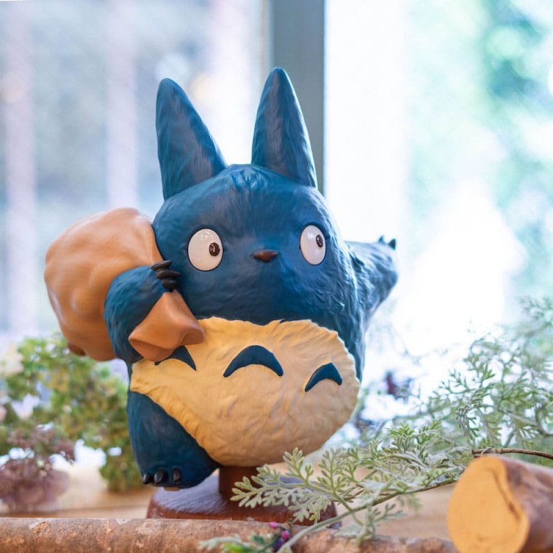 My Neighbor Totoro Statue Middle Totoro Semic