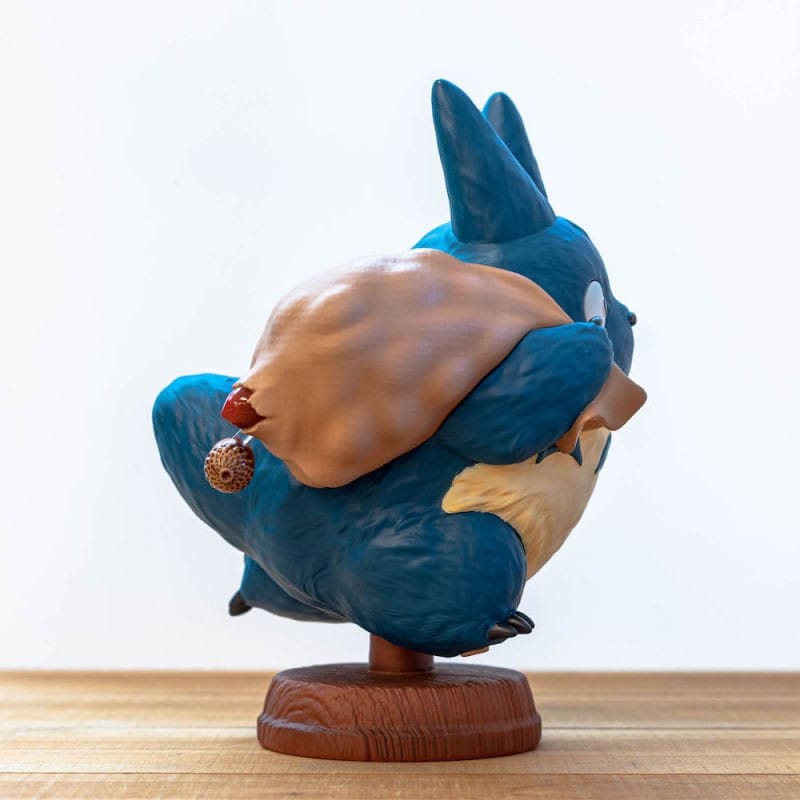 My Neighbor Totoro Statue Middle Totoro Semic