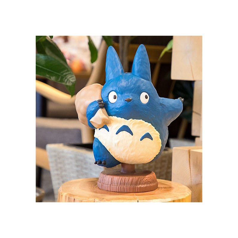 My Neighbor Totoro Statue Middle Totoro Semic