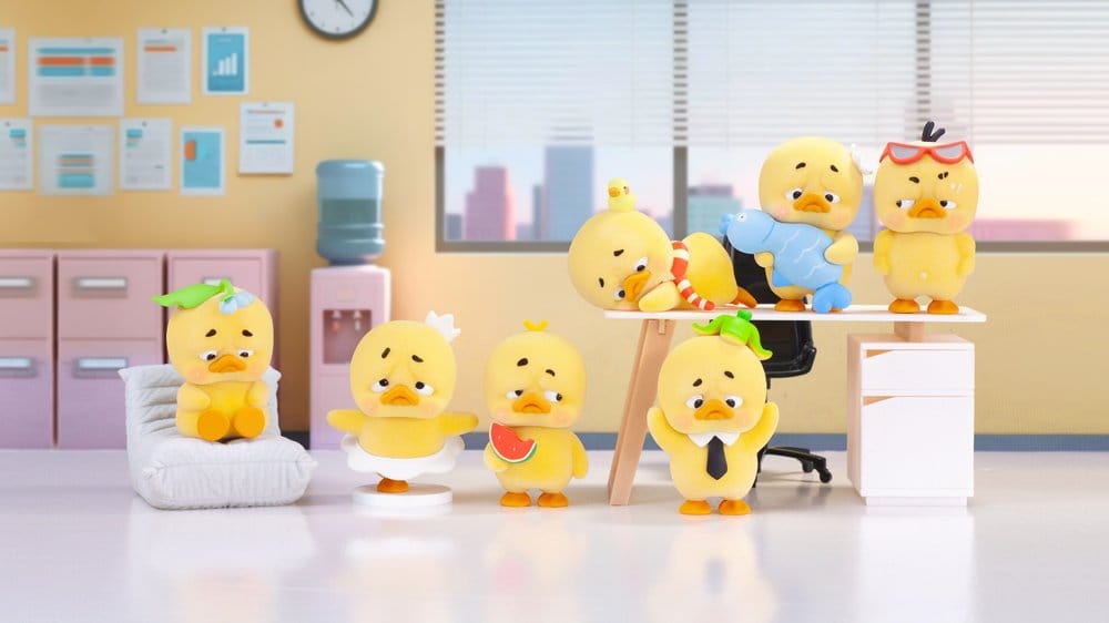 Upset Duck Stop the Spiral Duck Blind Box figure Display 6 Rong Creator