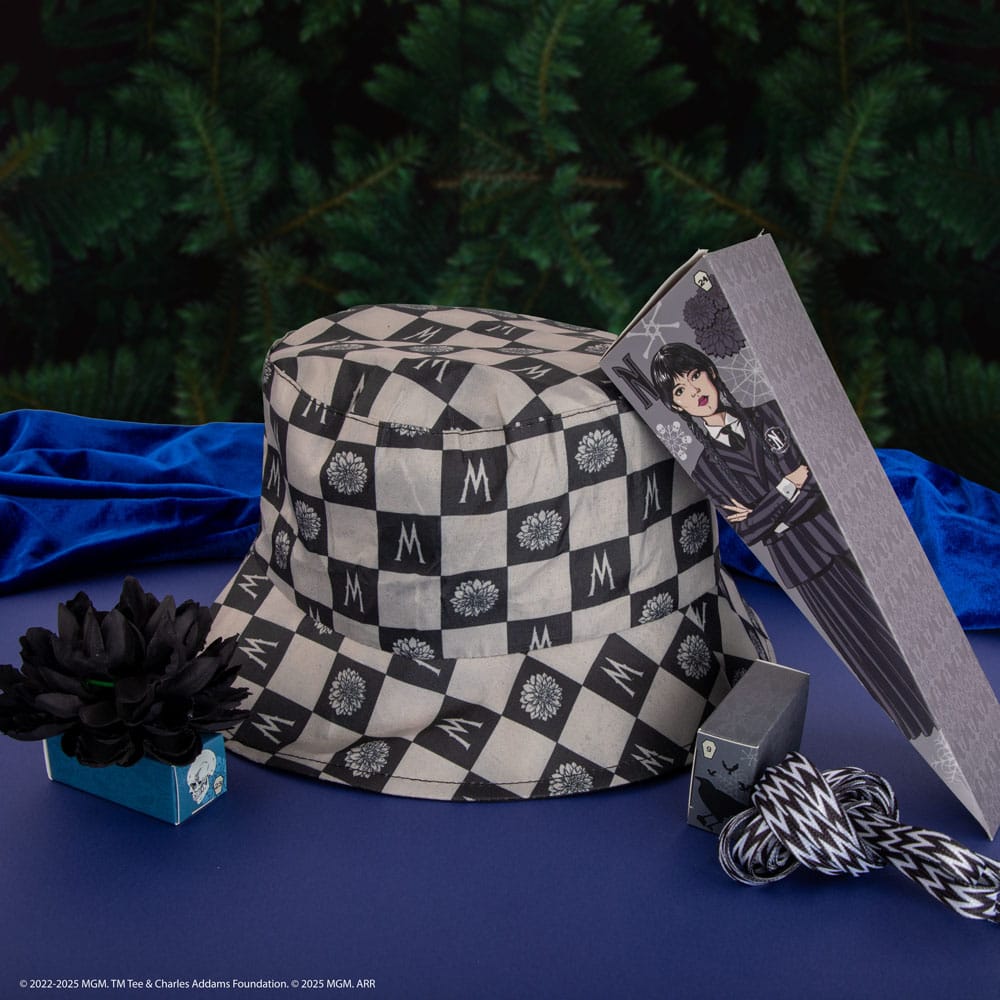 Wednesday Advent Calendar Deluxe 2025 Cinereplicas