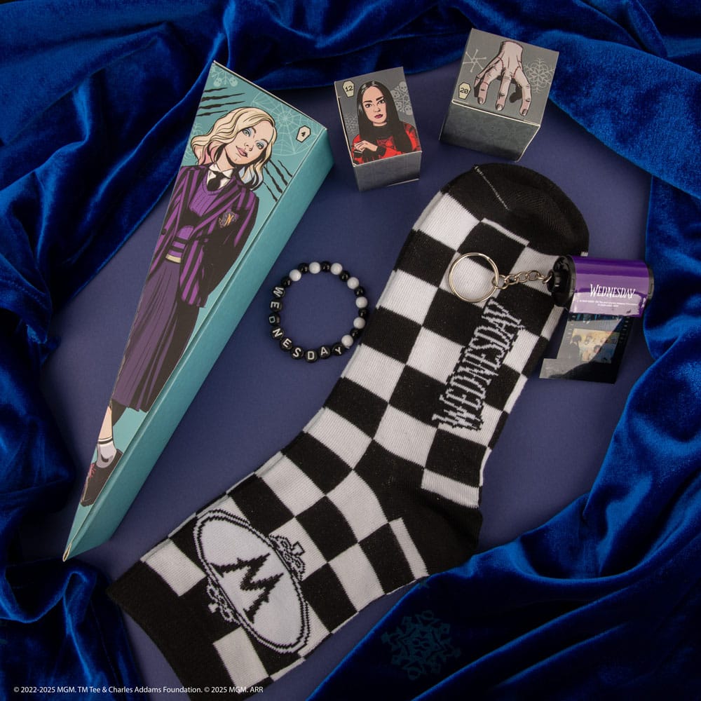 Wednesday Advent Calendar Deluxe 2025 Cinereplicas