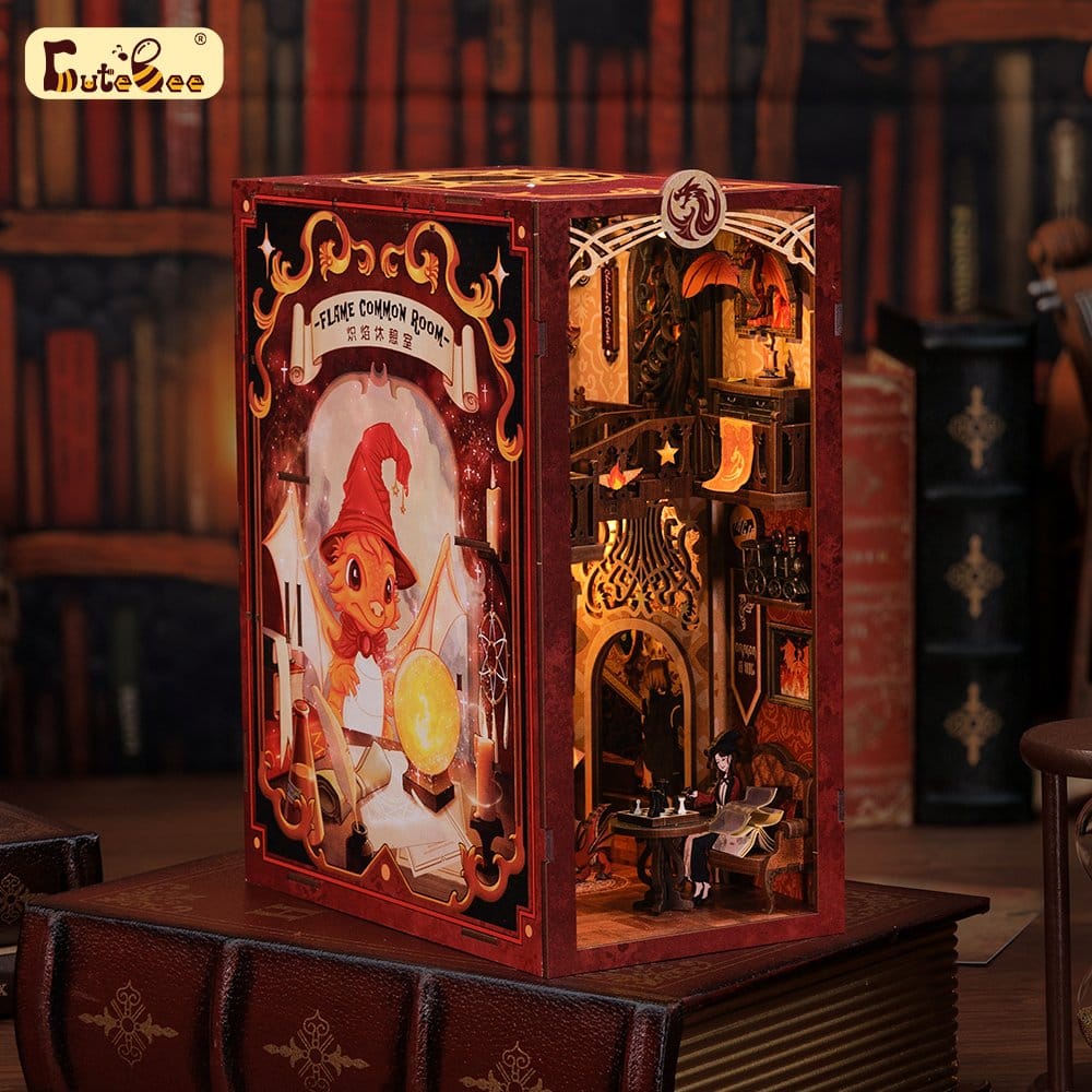 Book Nook Flame Common Room CuteBee