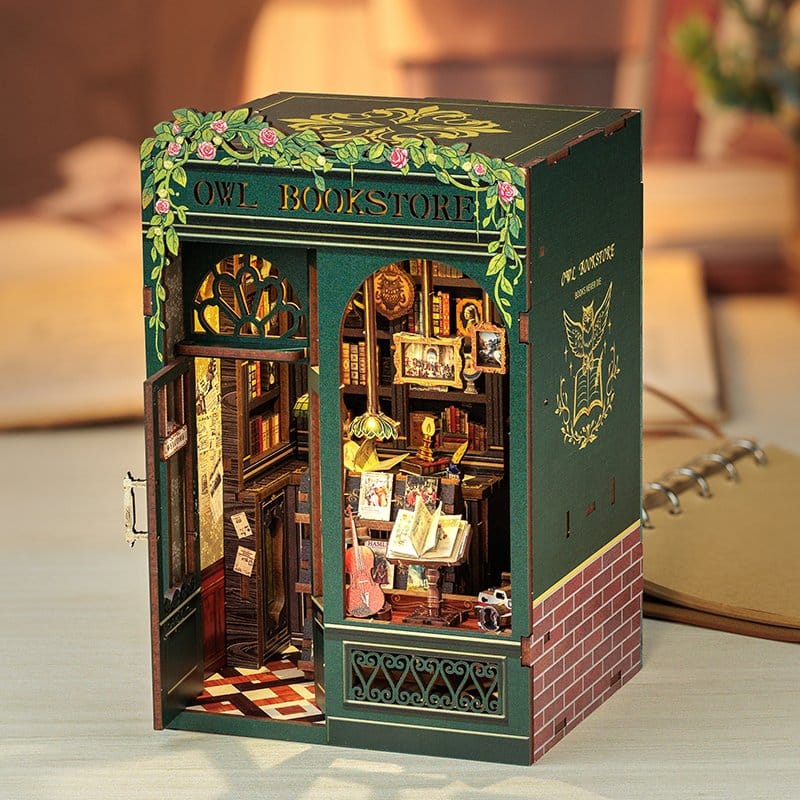 Book Nook Owl Bookstore CuteBee