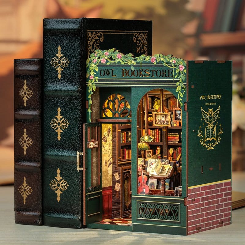 Book Nook Owl Bookstore CuteBee