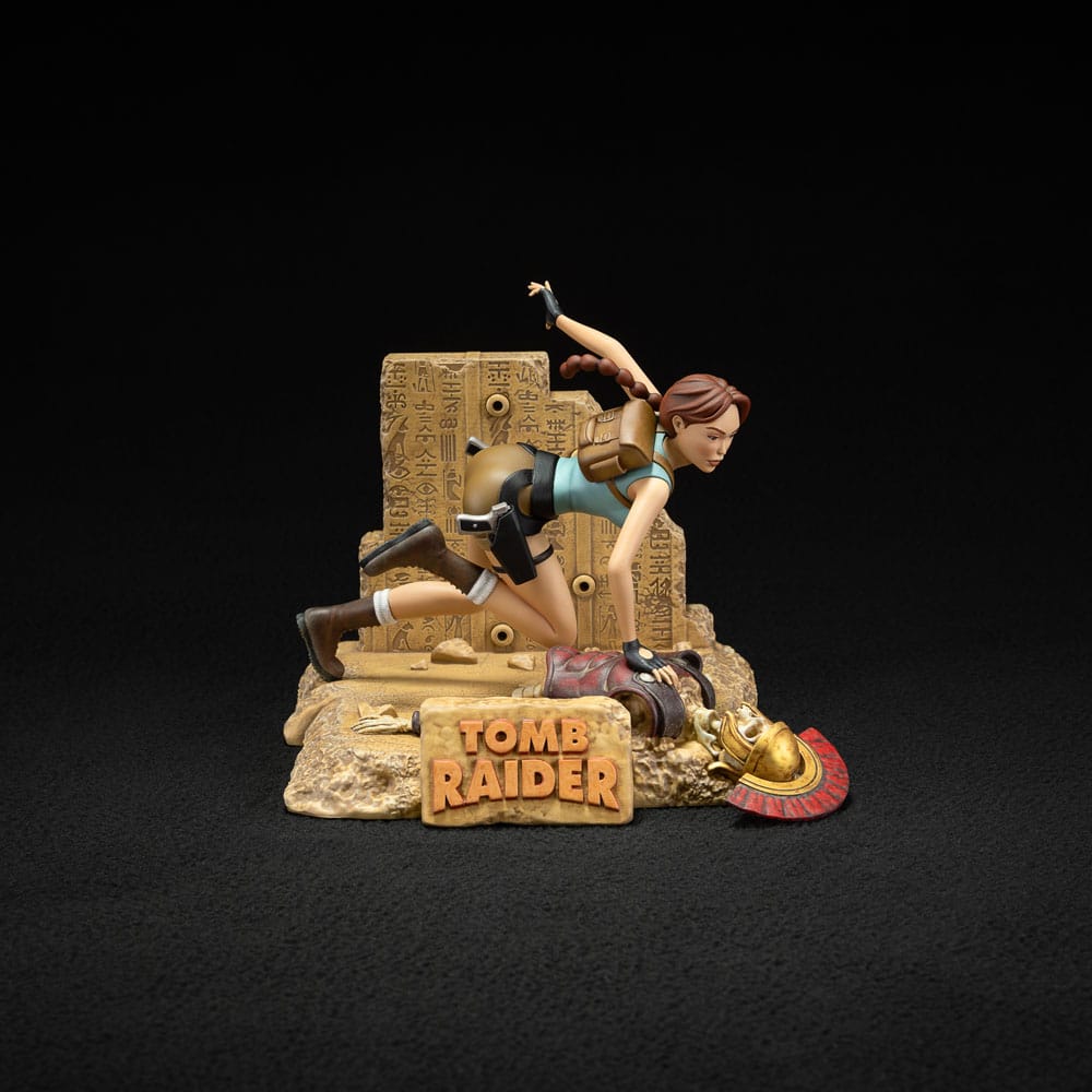 Tomb Raider 1996 Lara Croft Classic Era Dark Horse